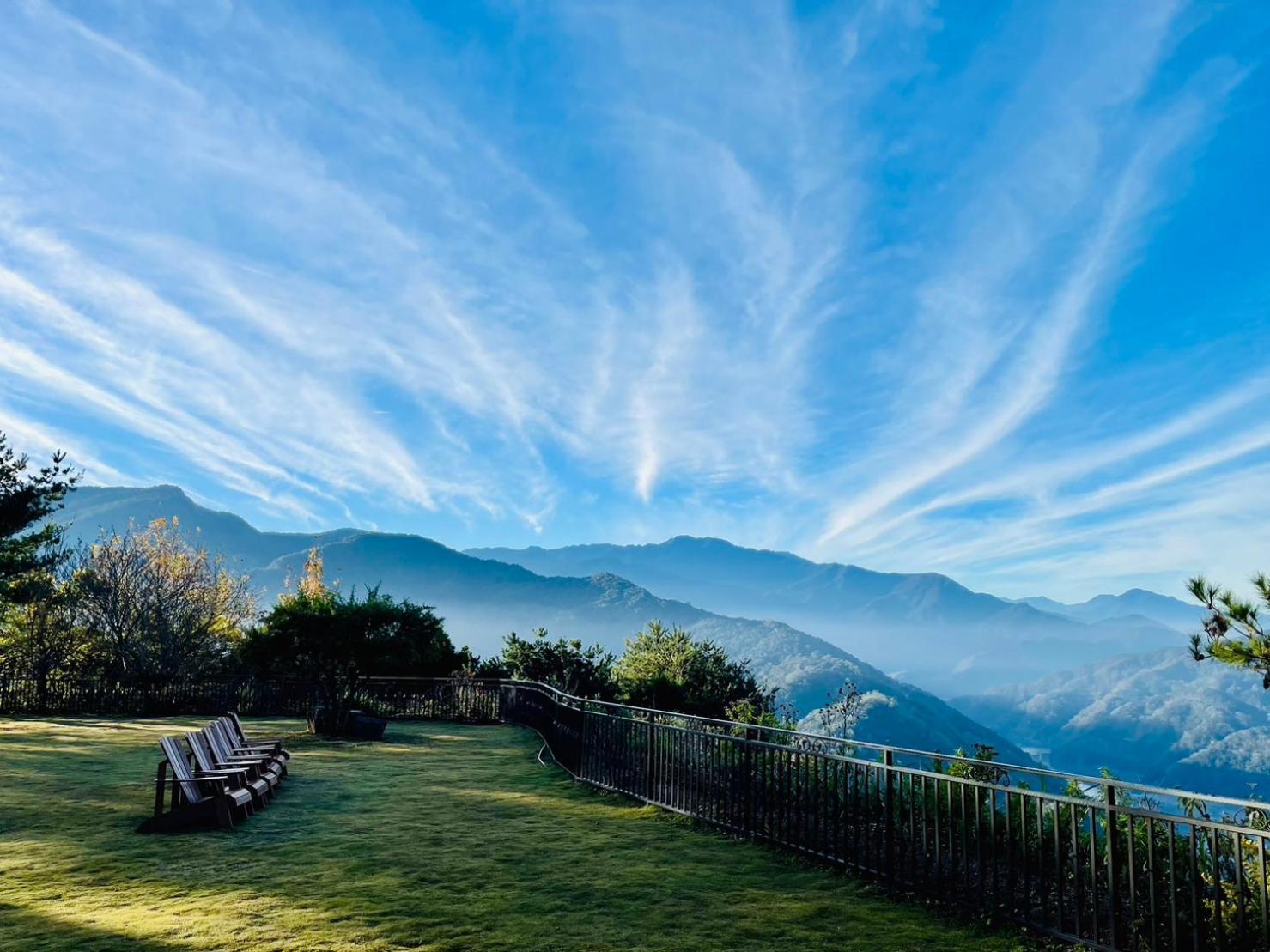 Junyi Landscape Villa 런아이 외부 사진