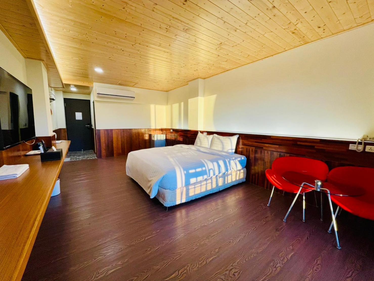 Junyi Landscape Villa 런아이 외부 사진