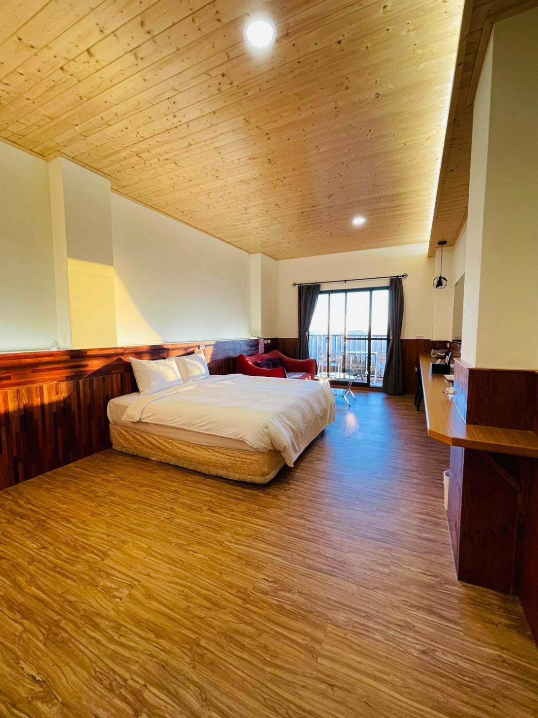 Junyi Landscape Villa 런아이 외부 사진