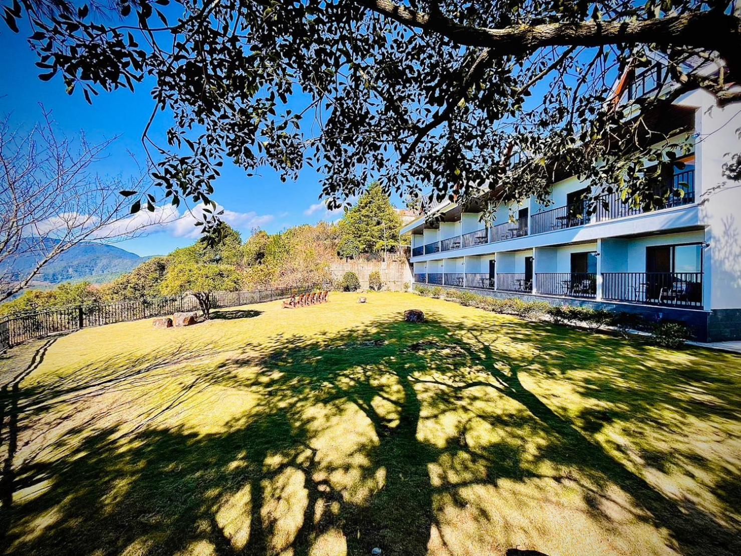 Junyi Landscape Villa 런아이 외부 사진
